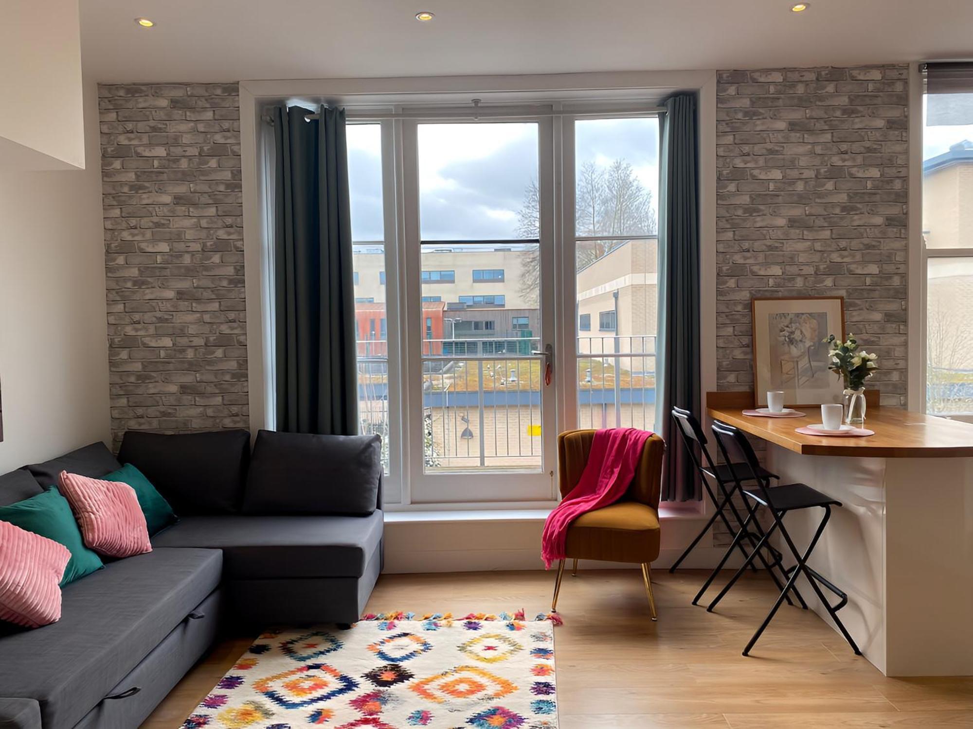Cambridge Stays Diamond 2Br Apartment-Central-Parking-Walk To City & Train Station Exterior photo